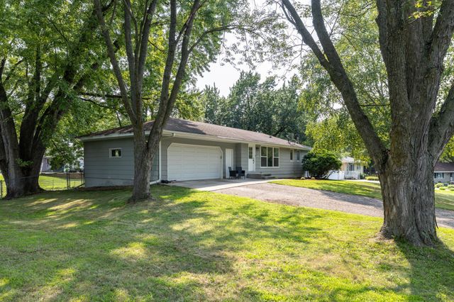 2509 W 140th Street, Burnsville, MN 55337