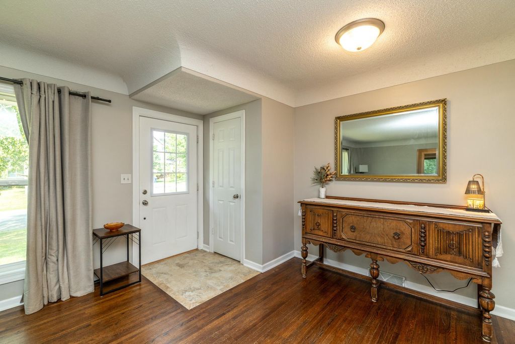 2509 W 140th Street, Burnsville, MN 55337 — photo 2