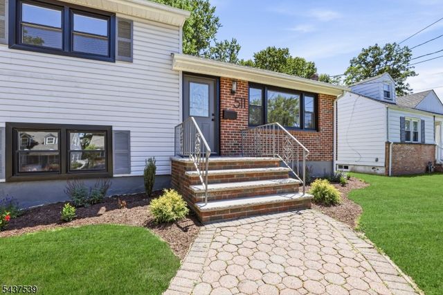 511 Locust Ave, Garwood Boro, NJ 07027