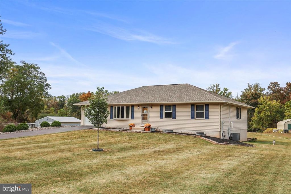 874 WELLSVILLE RD, Wellsville, PA 17365