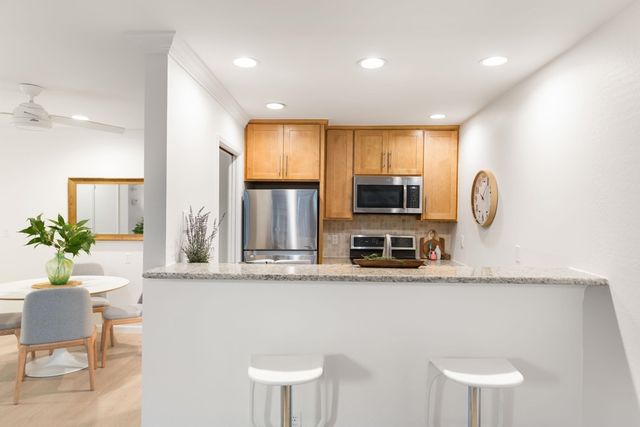 811 York St 131, Oakland, CA 94610