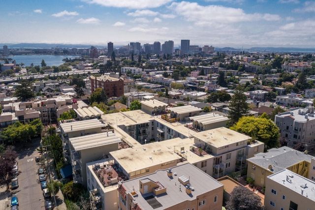 811 York St 131, Oakland, CA 94610