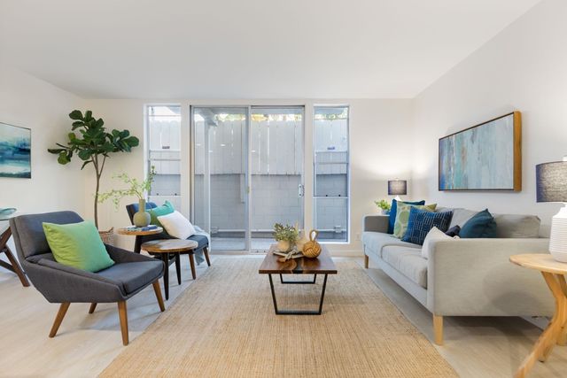 811 York St 131, Oakland, CA 94610