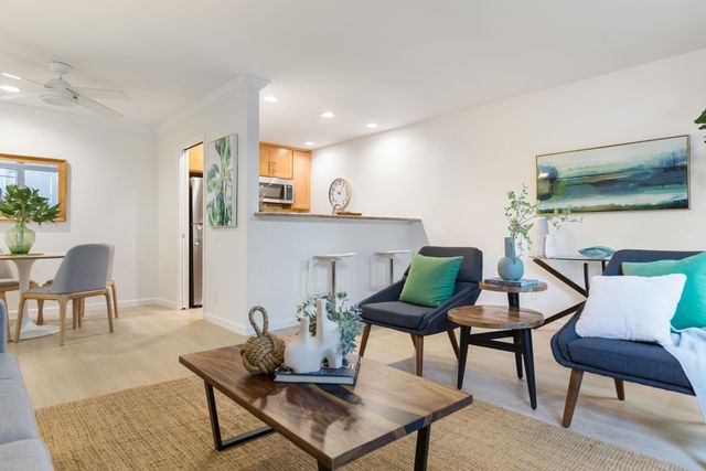 811 York St 131, Oakland, CA 94610