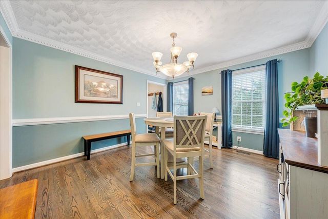 1341 Crutchfield ST, Roanoke, VA 24019