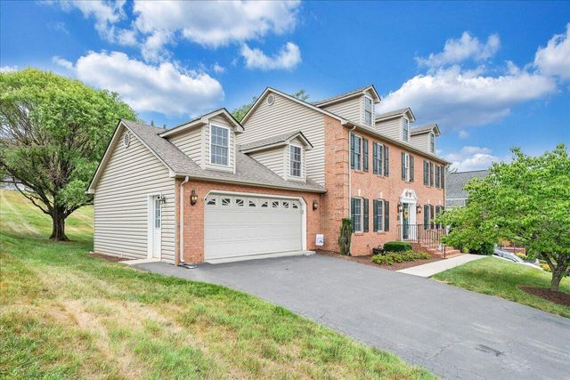 1341 Crutchfield ST, Roanoke, VA 24019