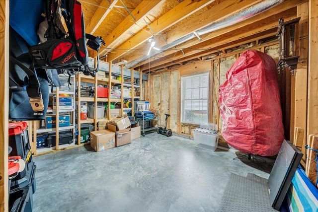 1341 Crutchfield ST, Roanoke, VA 24019