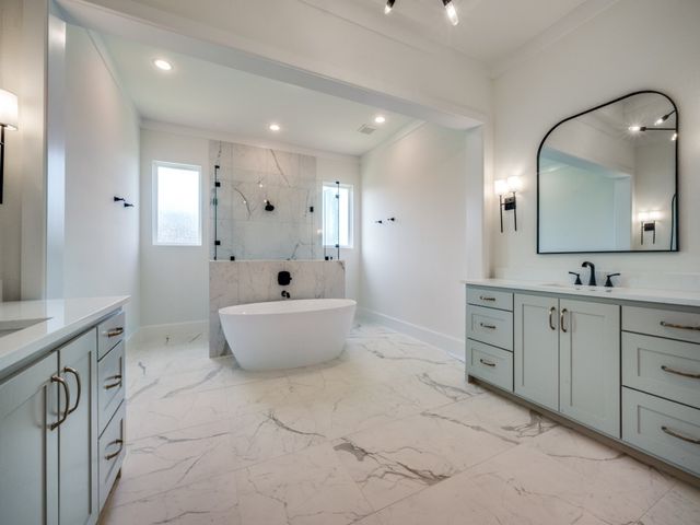 301 FAIRMOUNT, Denton, TX 76210