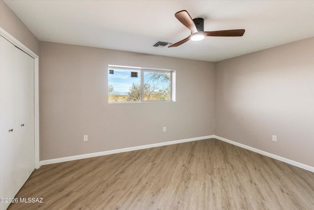 3902 S Via Del Ruisenor, Green Valley, AZ 85622
