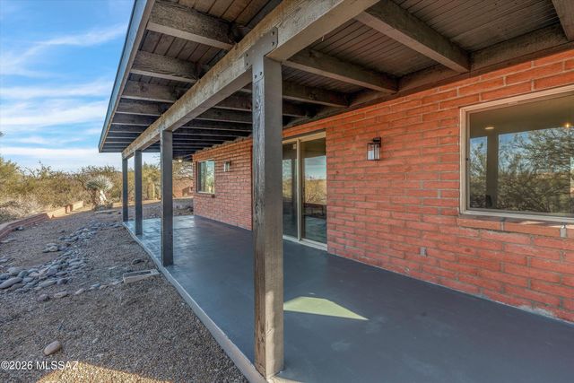 3902 S Via Del Ruisenor, Green Valley, AZ 85622