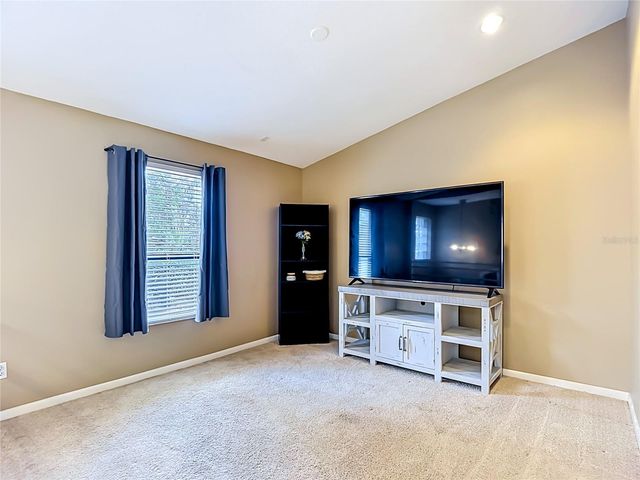 87 1ST AVENUE NW, Lutz, FL 33548