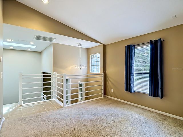 87 1ST AVENUE NW, Lutz, FL 33548