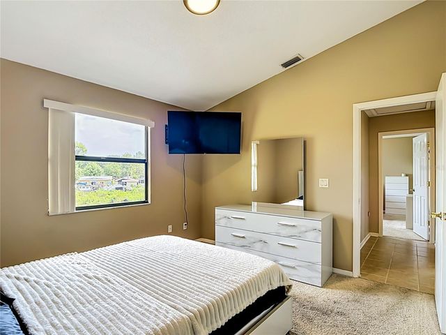 87 1ST AVENUE NW, Lutz, FL 33548