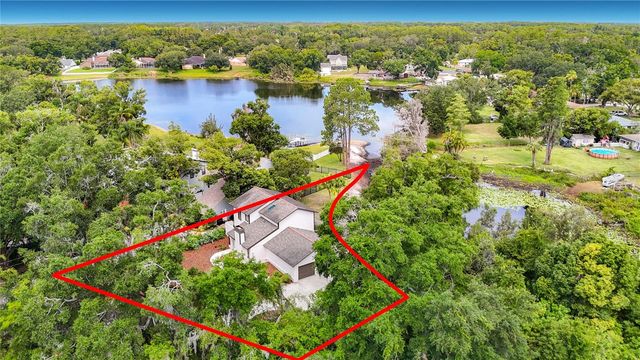 87 1ST AVENUE NW, Lutz, FL 33548