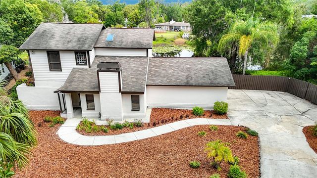87 1ST AVENUE NW, Lutz, FL 33548