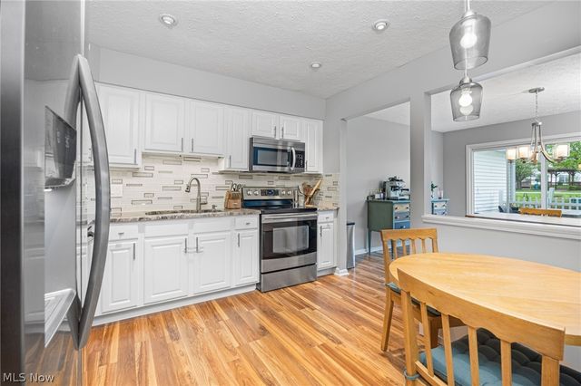 6604 Hidden Lake Trail, Brecksville, OH 44141