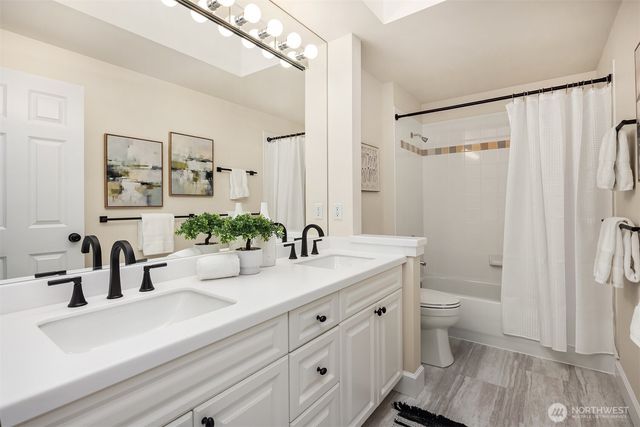 26734 SE 9th Way, Sammamish, WA 98075