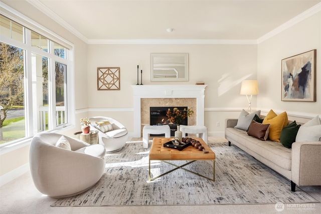 26734 SE 9th Way, Sammamish, WA 98075