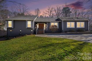 1834 Summerhill Drive, Charlotte, NC 28212