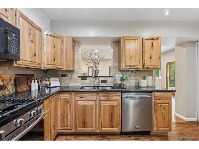 1606 Glen Bar Dr, Lakewood, CO 80215