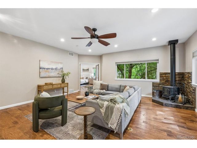 1606 Glen Bar Dr, Lakewood, CO 80215