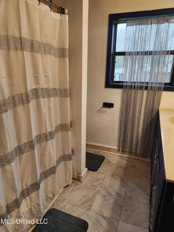 1166 Killarney Street, Jackson, MS 39212