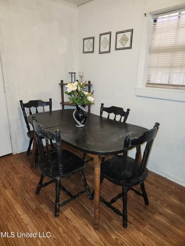 1166 Killarney Street, Jackson, MS 39212