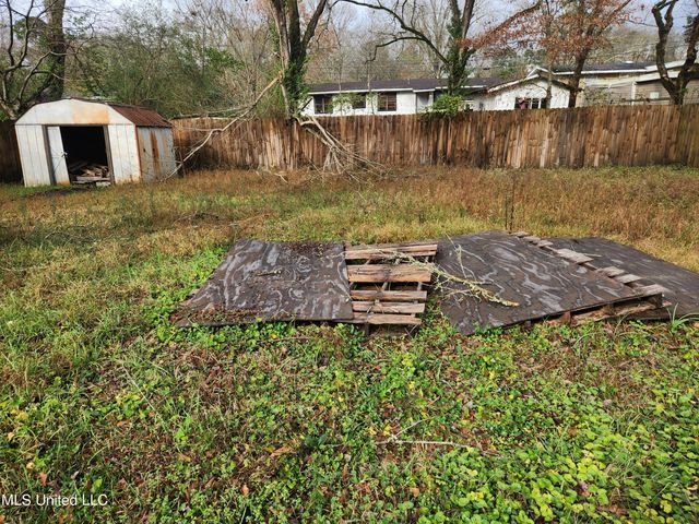 1166 Killarney Street, Jackson, MS 39212