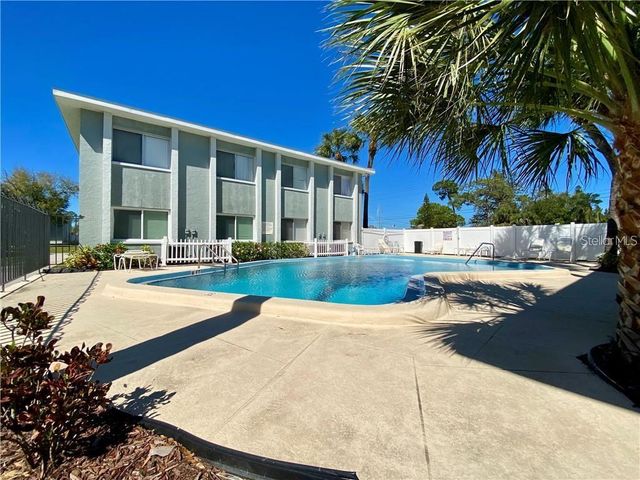 378 48TH AVENUE N 119, St Petersburg, FL 33703