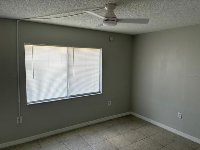 378 48TH AVENUE N 119, St Petersburg, FL 33703