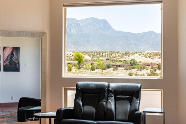 31 Second Mesa Drive, Placitas, NM 87043