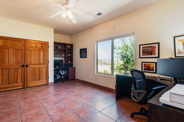 31 Second Mesa Drive, Placitas, NM 87043