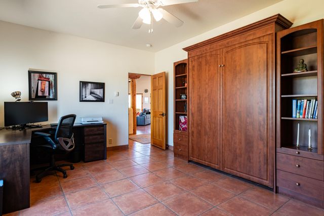 31 Second Mesa Drive, Placitas, NM 87043