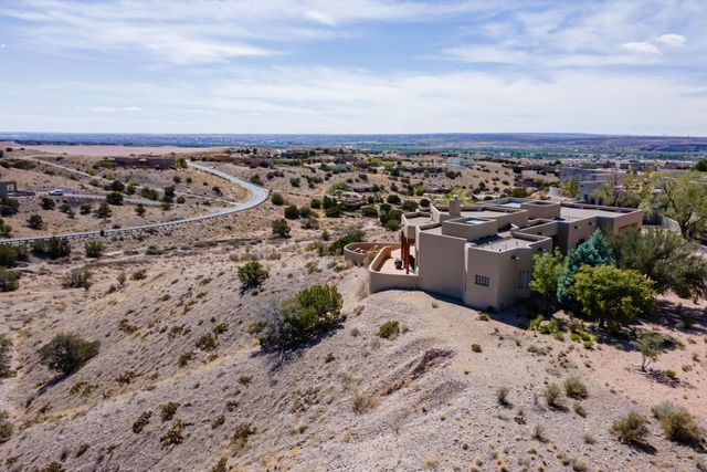 31 Second Mesa Drive, Placitas, NM 87043