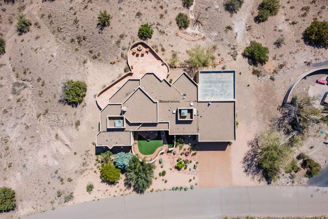 31 Second Mesa Drive, Placitas, NM 87043
