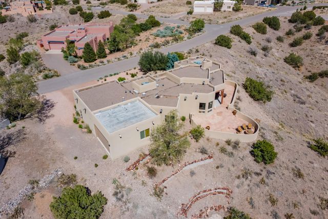 31 Second Mesa Drive, Placitas, NM 87043