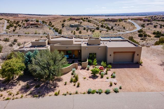 31 Second Mesa Drive, Placitas, NM 87043