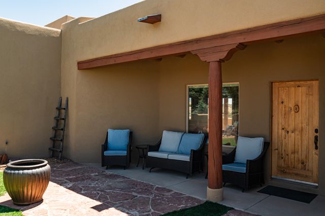 31 Second Mesa Drive, Placitas, NM 87043