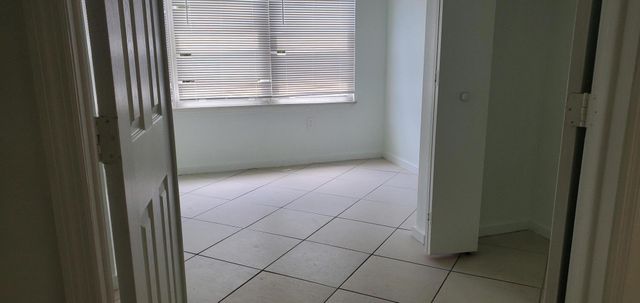 2303 N Congress Avenue, Boynton Beach, FL 33426
