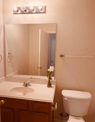 9100 Warren Drive, Mckinney, TX 75071