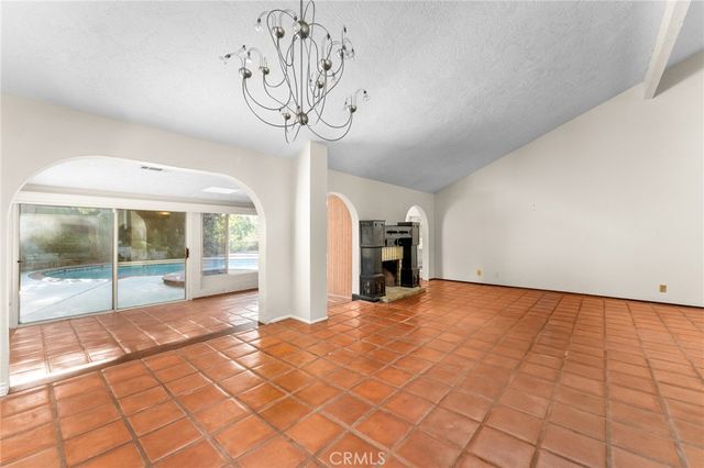 1710 Fairmont Drive, Redlands, CA 92373