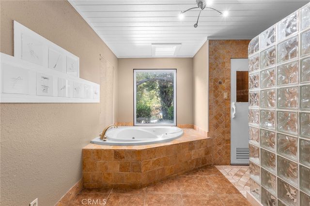 1710 Fairmont Drive, Redlands, CA 92373