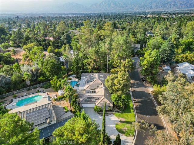 1710 Fairmont Drive, Redlands, CA 92373