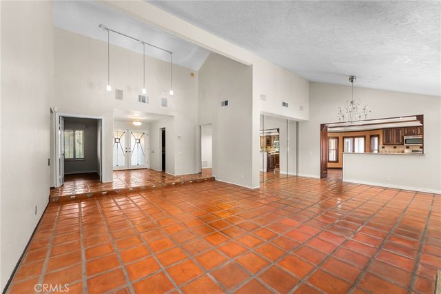 1710 Fairmont Drive, Redlands, CA 92373