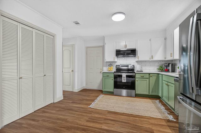 2768 Venetian Way, Gulf Breeze, FL 32563