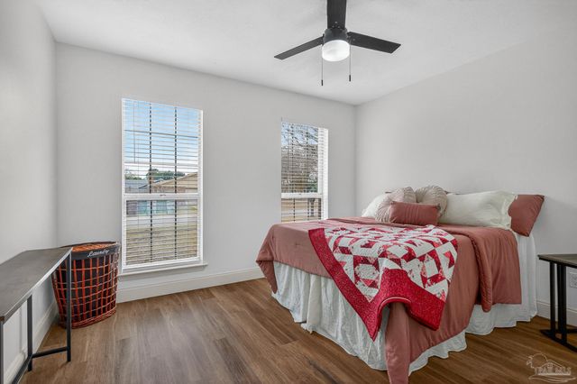 2768 Venetian Way, Gulf Breeze, FL 32563