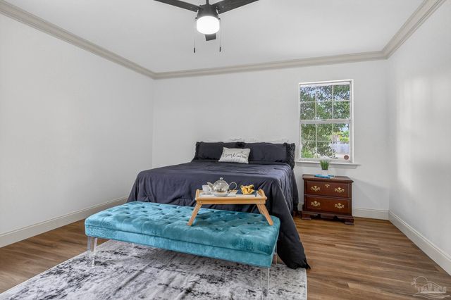 2768 Venetian Way, Gulf Breeze, FL 32563