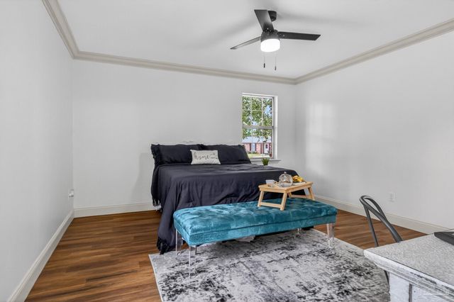 2768 Venetian Way, Gulf Breeze, FL 32563