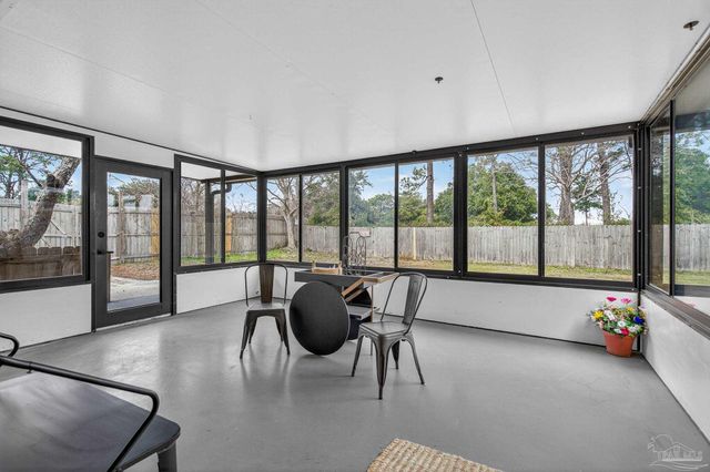 2768 Venetian Way, Gulf Breeze, FL 32563