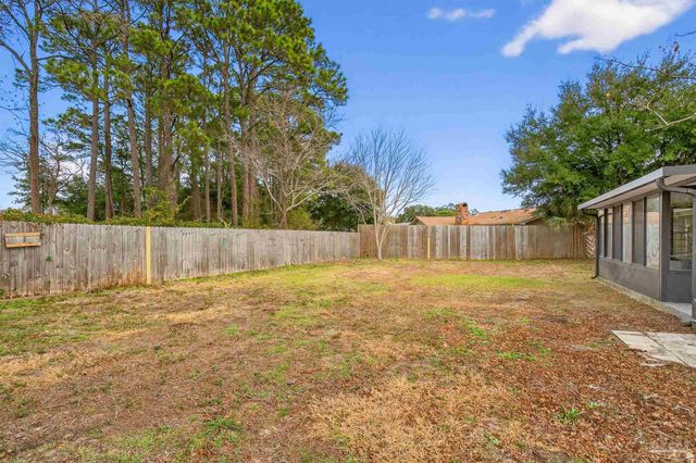 2768 Venetian Way, Gulf Breeze, FL 32563